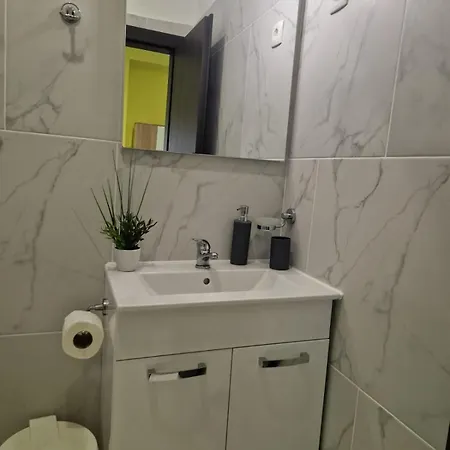 호텔 Fiore Seaview - Premium Location 셀스