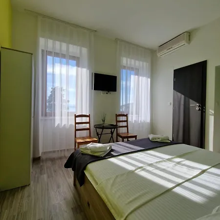 Fiore Seaview - Premium Location 3* Selce
